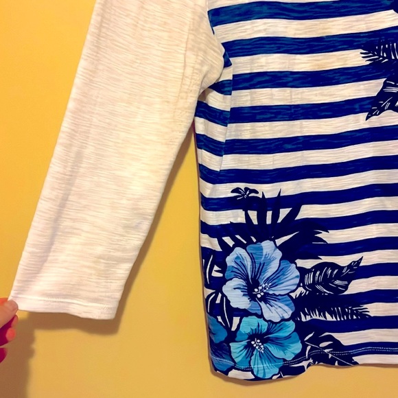 XS Tommy Bahama Women's 3/4 Sleeve Striped Boat Neck T-Shirt - Picture 3 of 6
